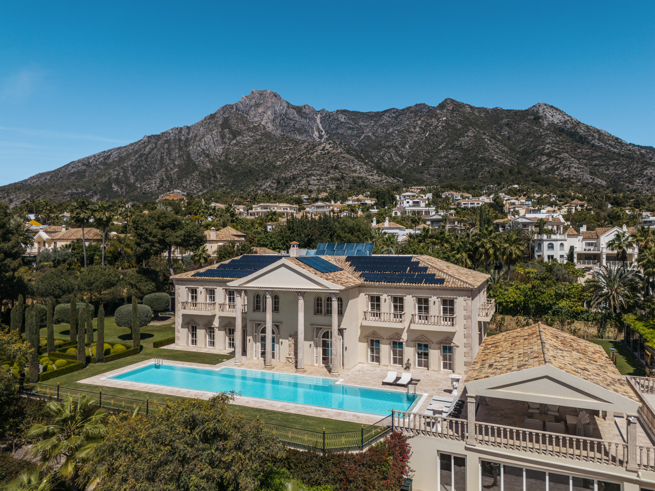 Image 39: Detached Villa For sale, Marbella, €13,000,000 [EAMo10733606]