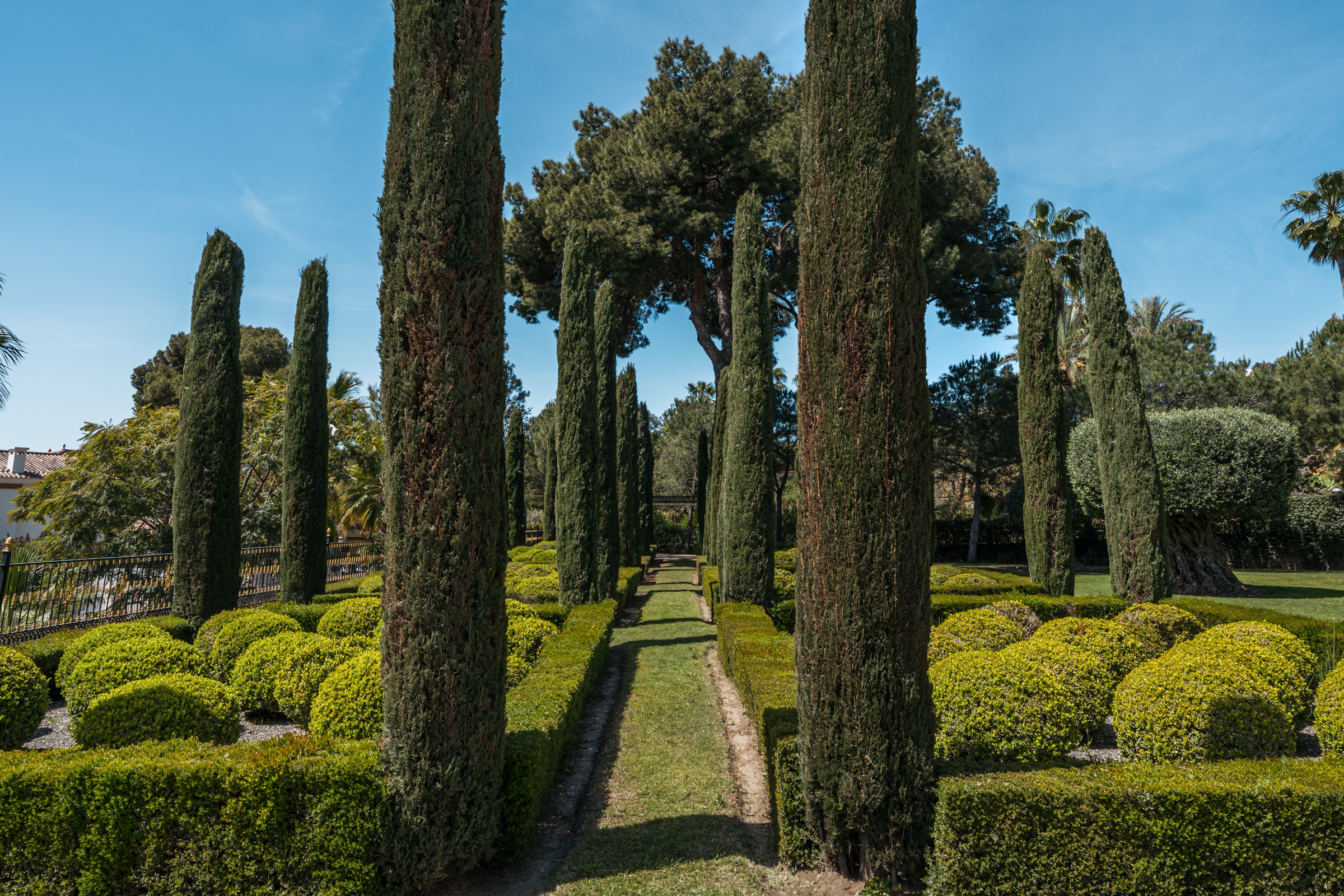 Image 48: Detached Villa For sale, Marbella, €13,000,000 [EAMo10733606]