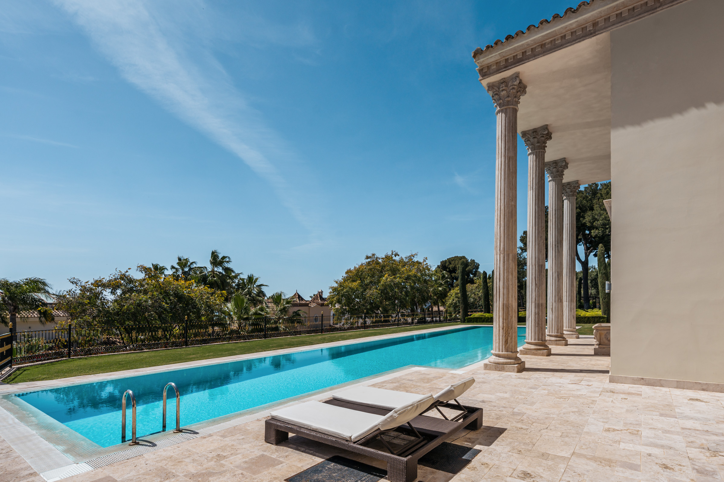 Image 2: Detached Villa For sale, Marbella, €13,000,000 [EAMo10733606]