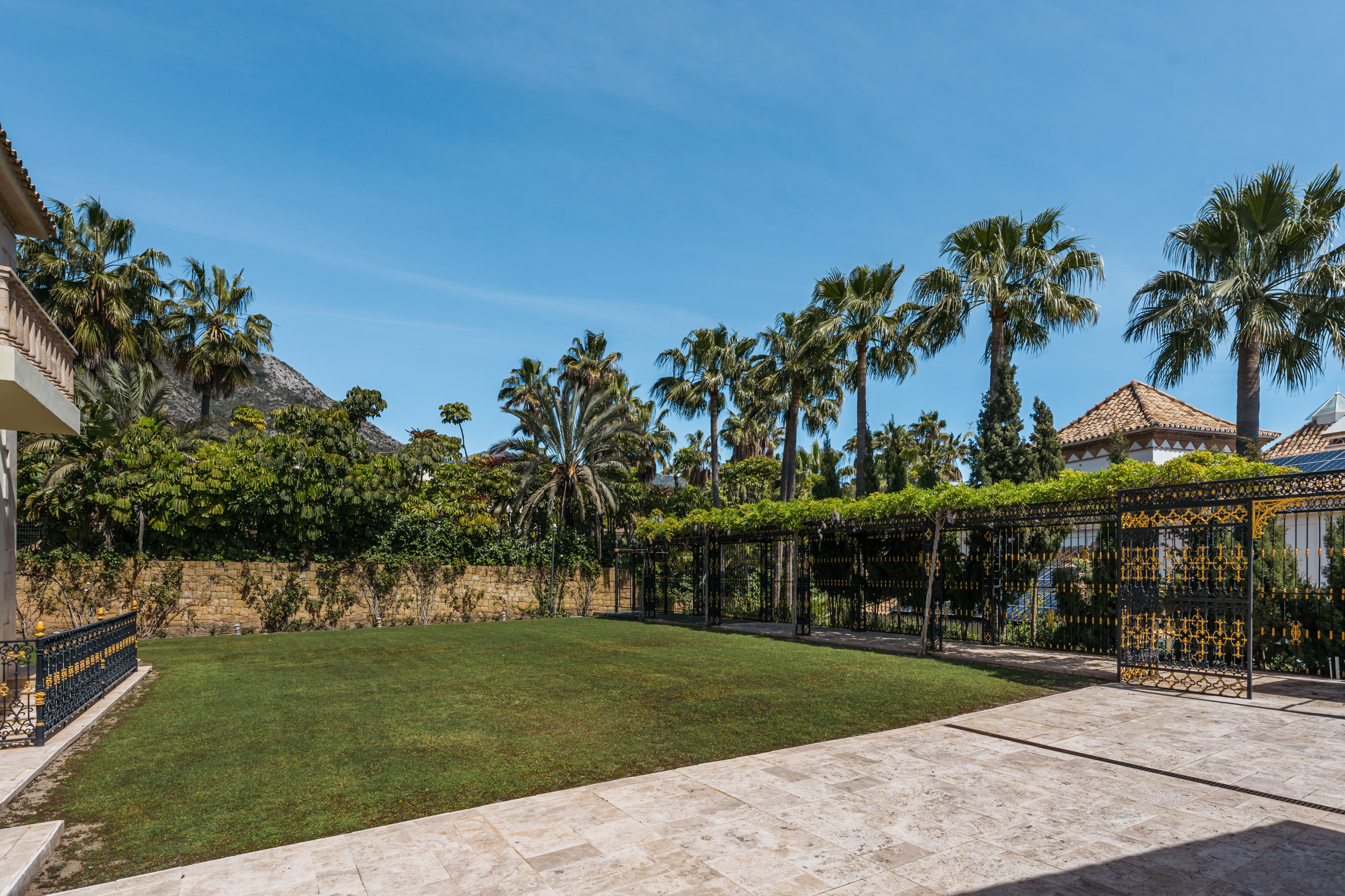 Image 15: Detached Villa For sale, Marbella, €13,000,000 [EAMo10733606]