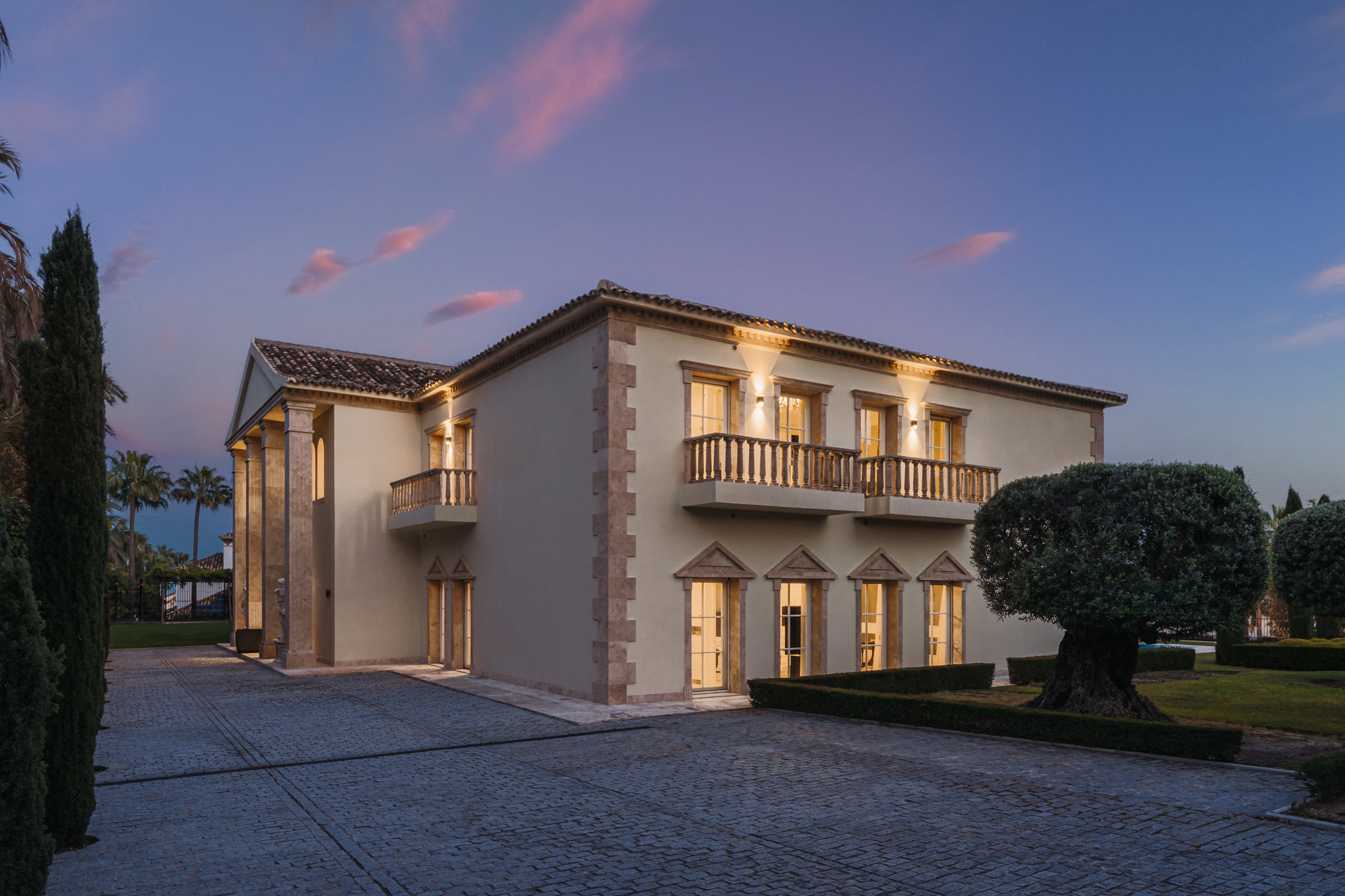 Image 30: Detached Villa For sale, Marbella, €13,000,000 [EAMo10733606]