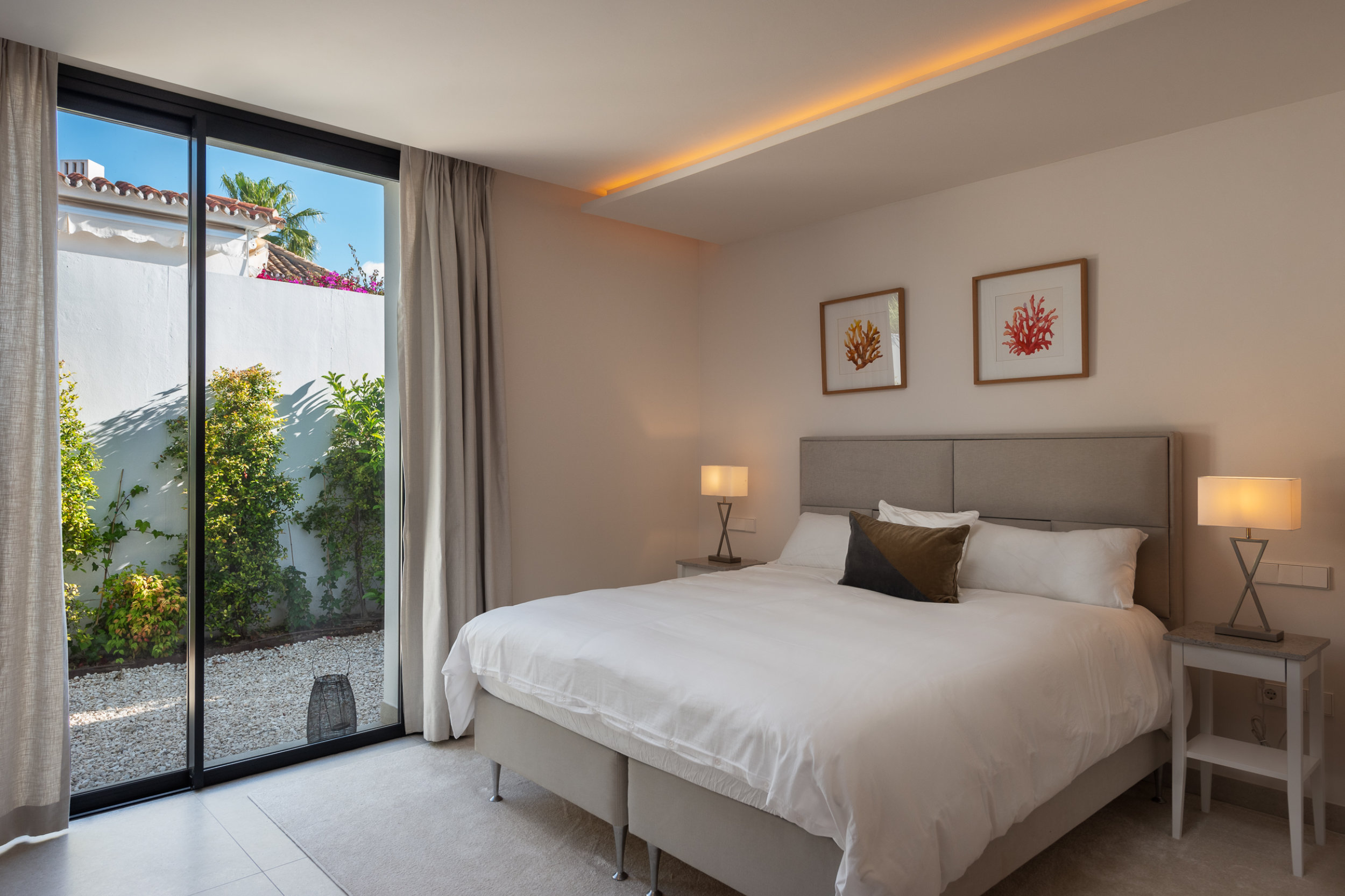 Image 29: Detached Villa For sale, Marbella, €4,950,000 [EAMo49810710]