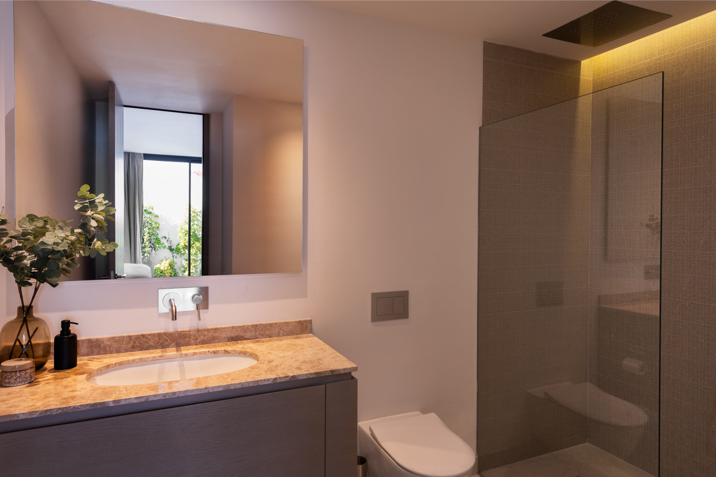 Image 30: Detached Villa For sale, Marbella, €4,950,000 [EAMo49810710]