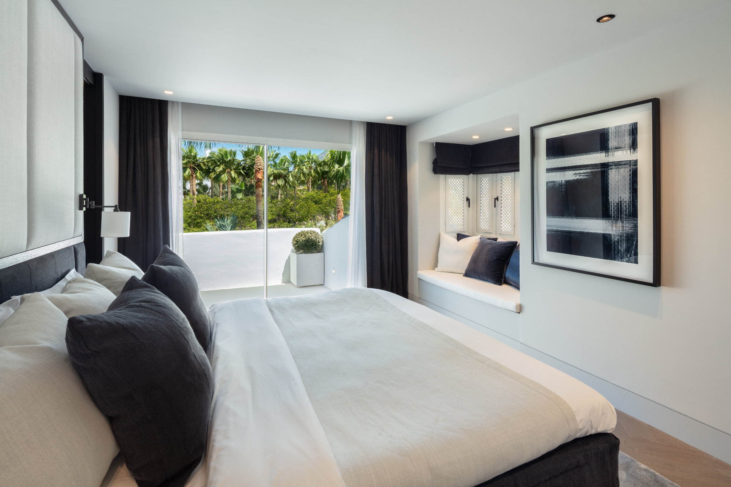 Image 18: Duplex For sale, Marbella, €5,995,000 [EAMo31732840]