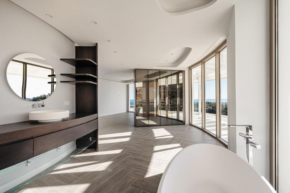 Image 8: Middle Floor Apartment For sale, Benahavís, €3,499,500 [EAMo50397540]