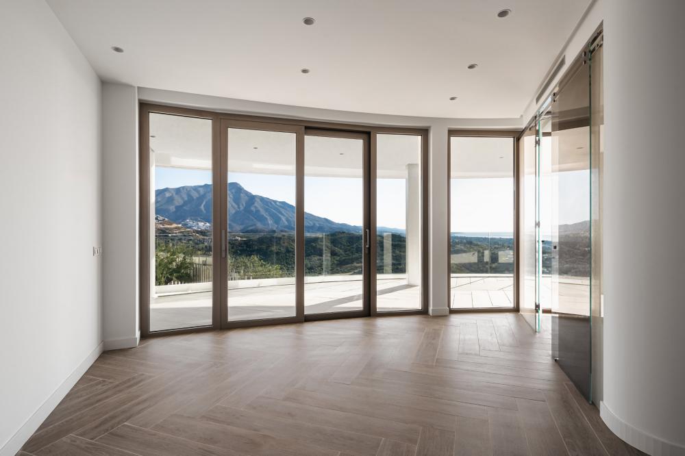 Image 9: Middle Floor Apartment For sale, Benahavís, €3,499,500 [EAMo50397540]