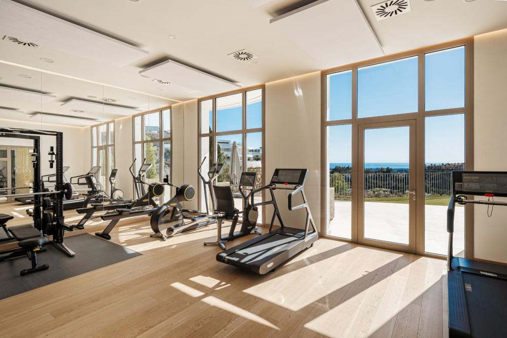 Image 11: Middle Floor Apartment For sale, Benahavís, €3,499,500 [EAMo50397540]